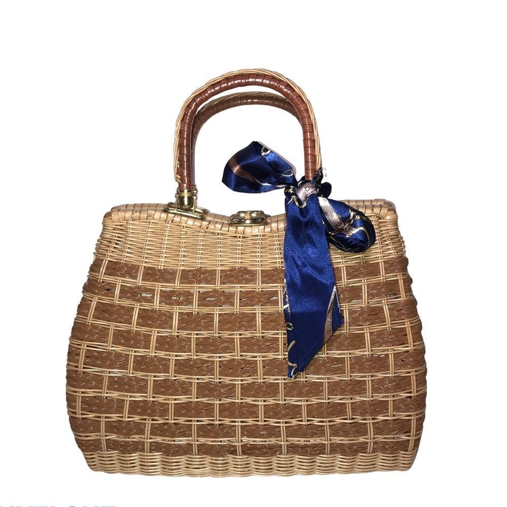 Vintage made in hongkong Wrecker  Handbag